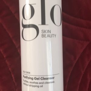 Glo Skin Beauty purifying gel cleanser
